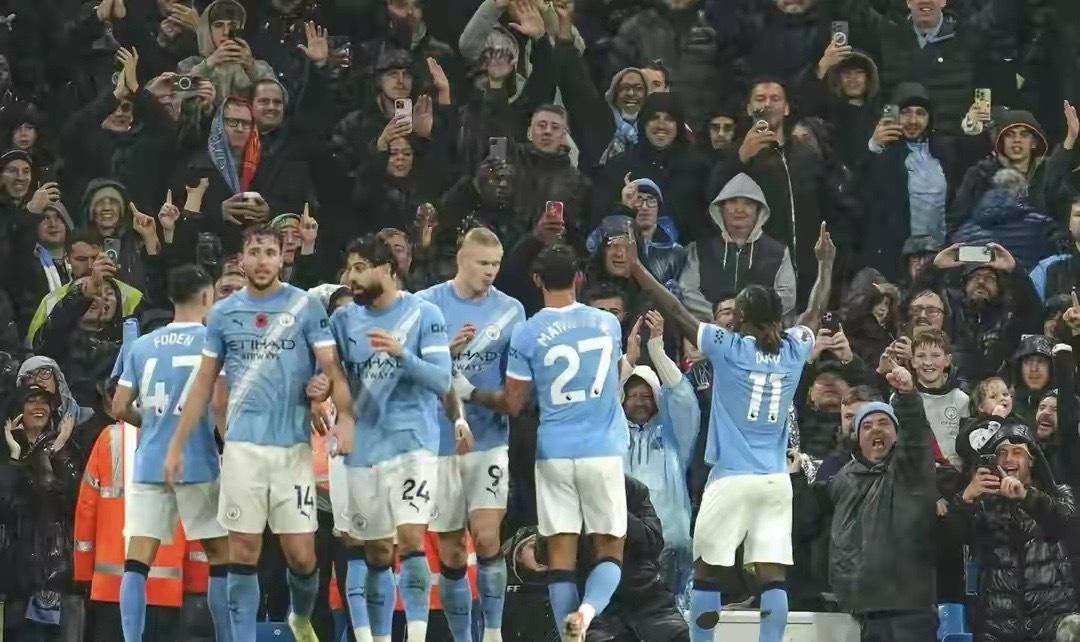 曼城王者归来！瓜迪奥拉三大制胜密码引领足球革命从赛季初低谷到豪取8场不败重返争冠