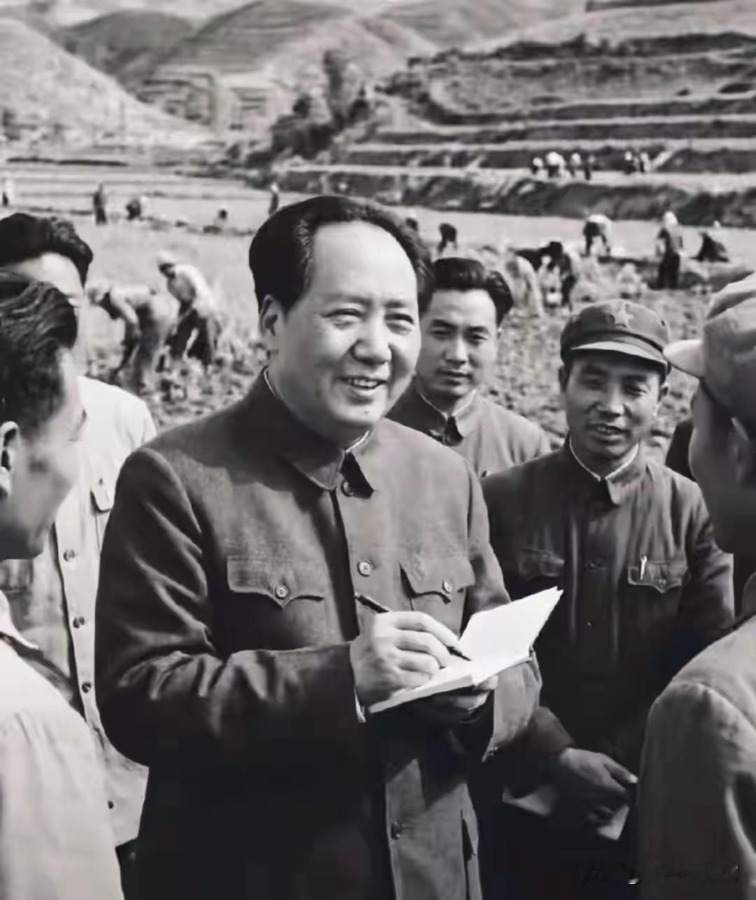 把人民的事记在本上，操在心里，这就是人民领袖毛主席[比心][赞][比心]