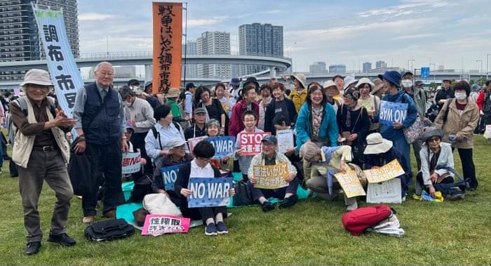 高市早苗这次不光惹怒了中方，更惹怒了日本人高市早苗政府近来的一连串军事冒险，不