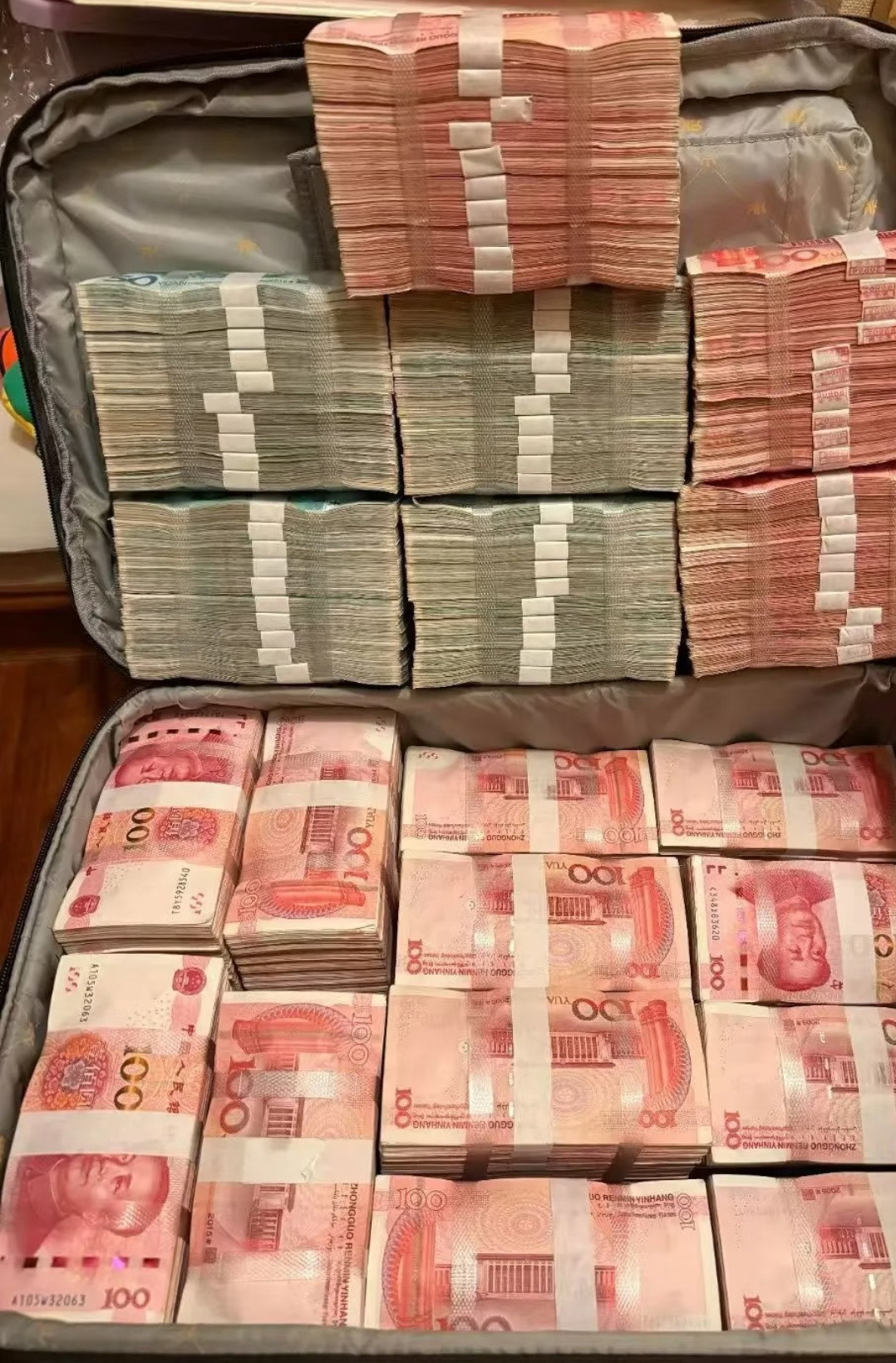 贵人牵线赚大钱，机遇上门不跑偏，存款数字往上涨，暴富梦想照进现实～运势​​​