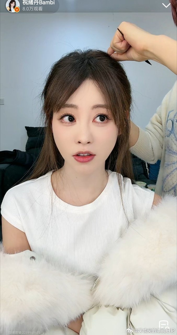 祝绪丹梦到哪句说哪句说着说着就跑偏还自己承认，笨蛋美女也太讨喜了