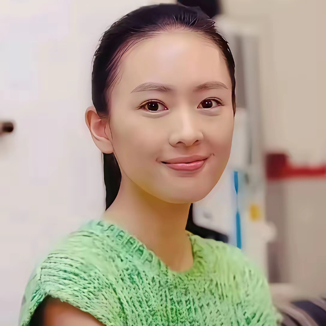 好多人说童瑶比章子怡“舒服”，我一琢磨，这事有意思了！真的，你发现没？现在网