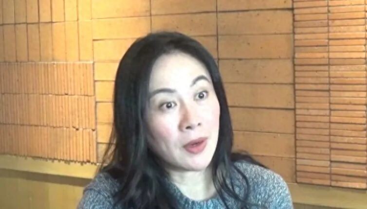 女星叶璇称父亲去世后保姆卷走遗产