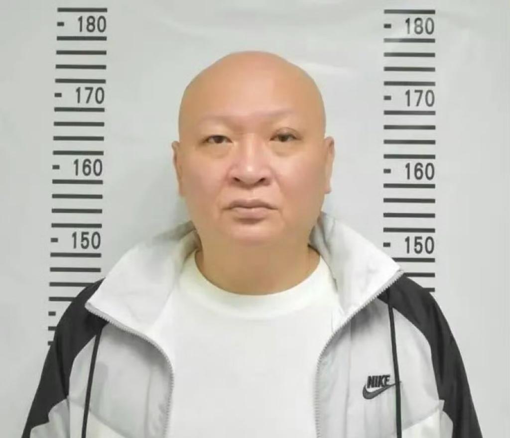 百亿赌王亡命街头！这是迟早的事儿！刚看到台湾百亿赌王林秉文遛狗时中29枪死亡的