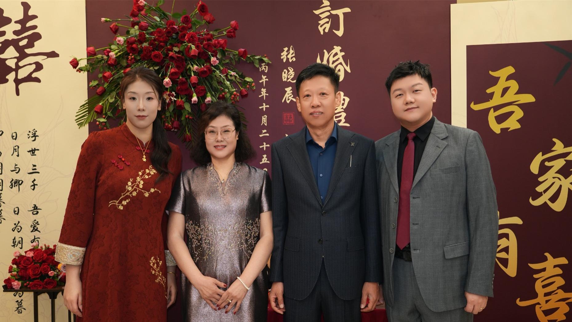 恭喜! 女排29岁1米85六冠大将订婚: 未婚夫是德云社相声演员