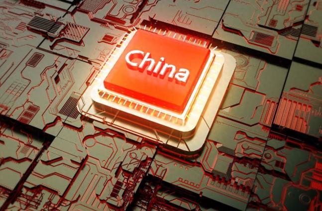 美国加税封锁，中国出口反涨45万亿，第一大出口单品居然是芯片如果问你中国出