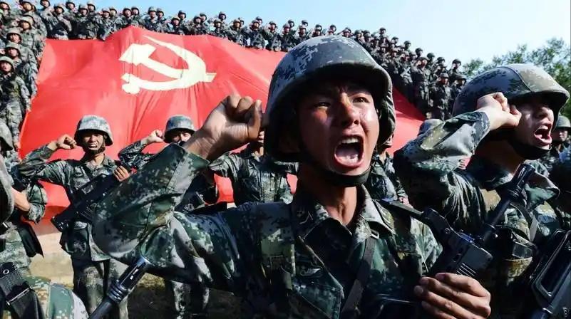 🌛如果中国工业全力爆兵能有多恐怖？这么说吧，如果中国的军费开支拉到美国那么