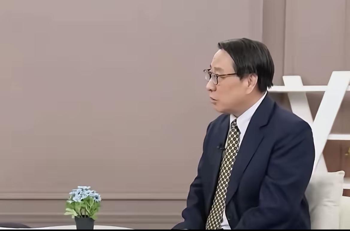 高志凯教授4招反制高市早苗，从内部瓦解才是真狠活高志凯教授这波建议太戳要害了！针