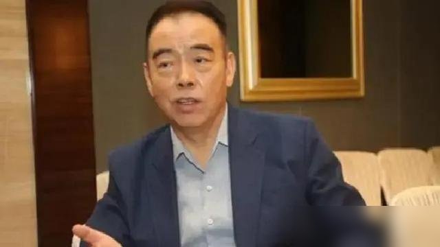 1996年，宋丹丹告诉倪萍，陈凯歌外面有人了。倪萍当时不信。或者说，她不信自己六年熬不出一个结果。从