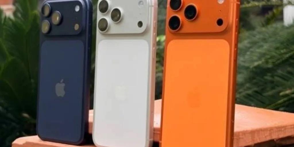 2025年12月8日，苹果在官方电商旗舰店开启年末促销，iPhone17Pr