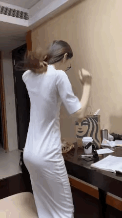 上班累，不上班也累。你累了吗看一眼就不会感觉累