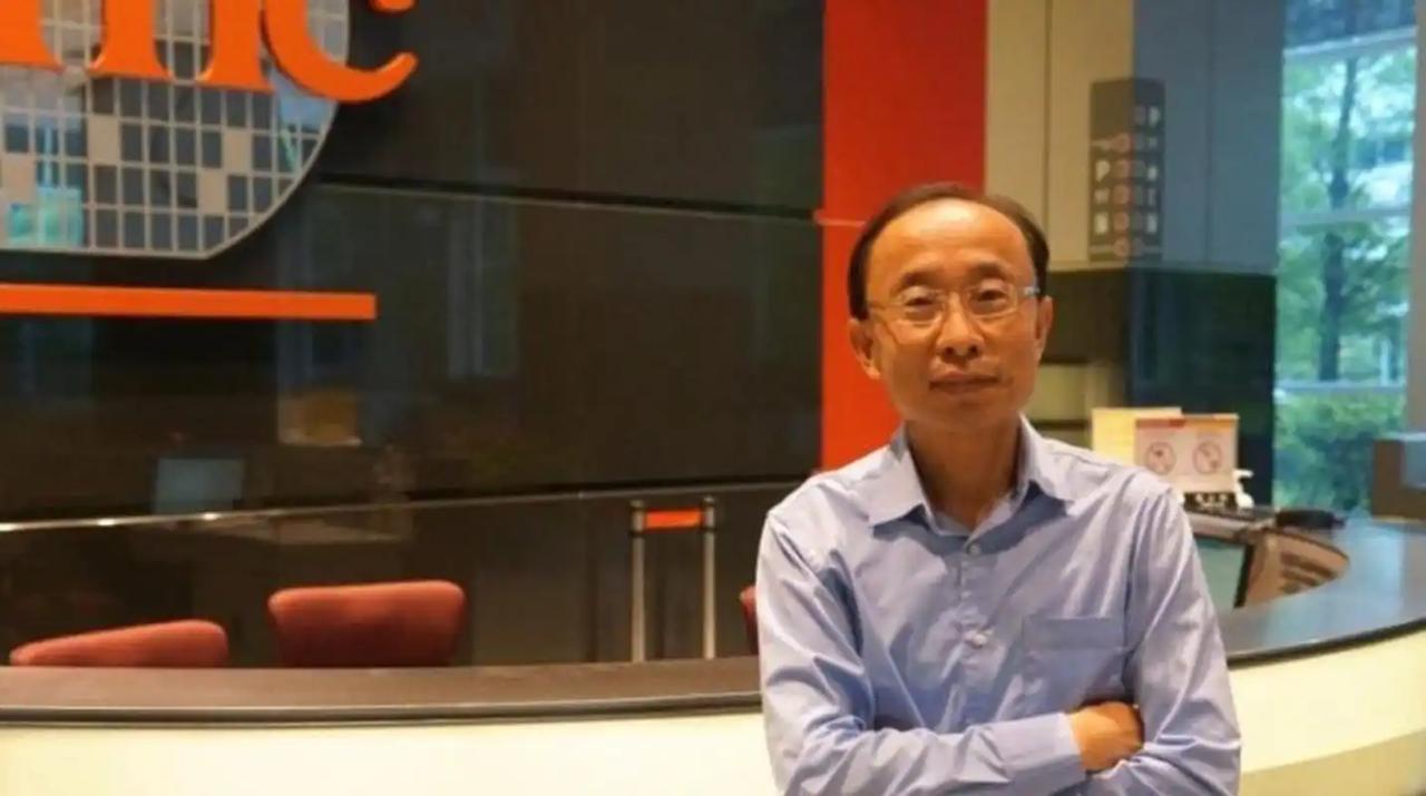 这话并非夸张！台积电前副总裁黄汉森在采访中曾表示：任何技术领域，只要每当中国团队