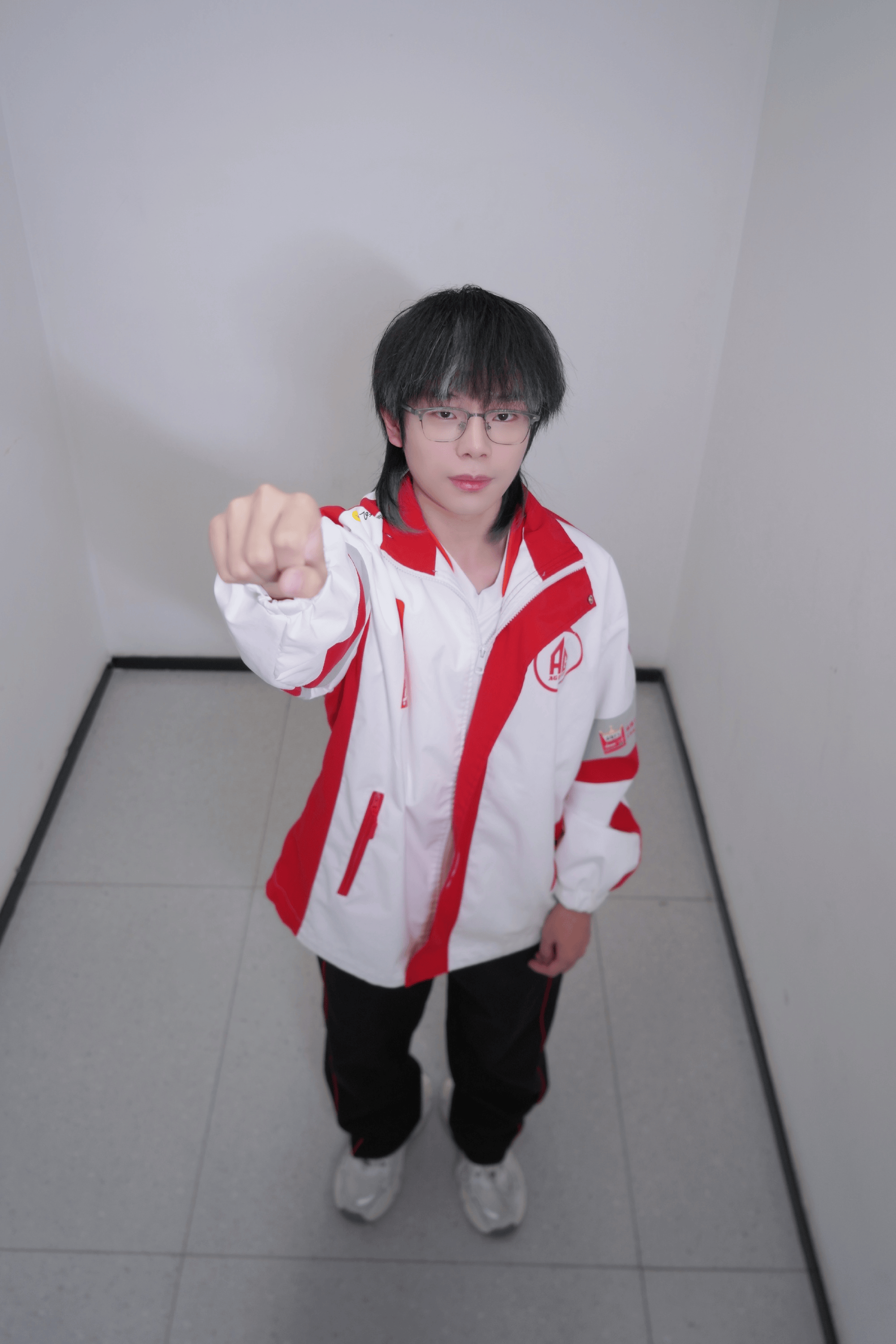 钟意发文: 我宣布今夜就是AG超玩会时代! 向下一个冠军出击