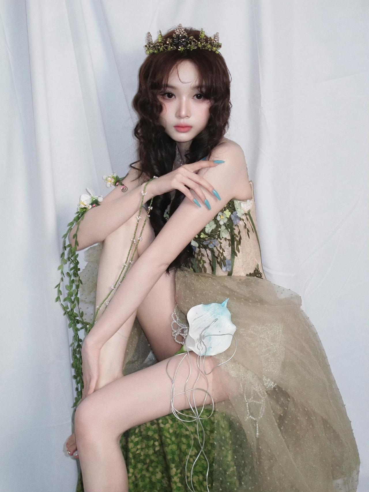 越是怼脸越是美丽[滑稽笑]吴宣仪