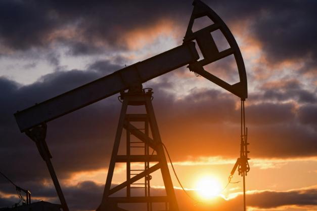 每天100万桶入库！中国快速充实石油储备，要为大事做准备？美媒《华尔街日报》