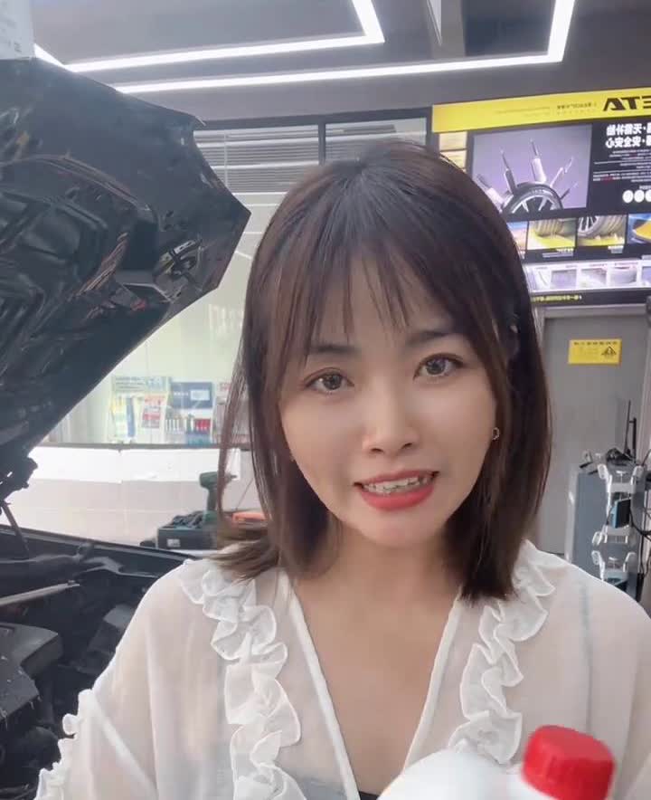 还在以为防冻液是用来防冻的，那么你大错特错了。看似就凭简单的液体，实则是发动机的
