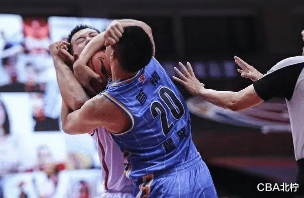 CBA三消息：广东首战遭遇宿敌，郭昊文康复训练，<em>朱荣振</em>不想转会