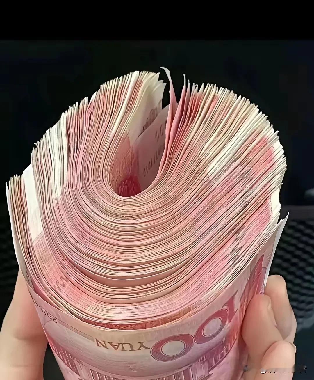 你以为房价跌得最惨的是县城？不一定。比房价更难扛的，是有些东西明明没消失，但你已