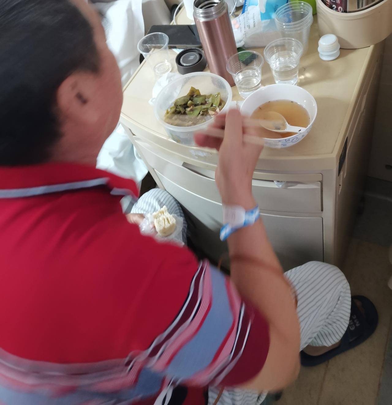 抗癌21年！死神第三次来敲门，从2005的结肠癌到2018年的肝癌，再到2026