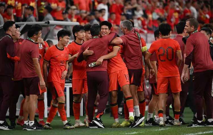 U23亚洲杯中国男足，被分在死亡之组，先后迎战伊拉克，泰国和澳大利亚。明天晚上