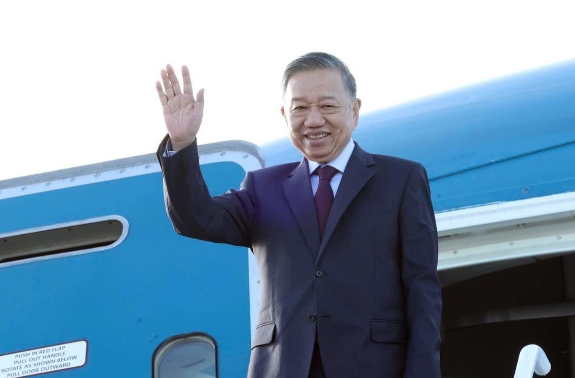 越南领导人苏林这趟纽约之行，本想把对美关系往前再推一步，但特朗普方面连元首会面的