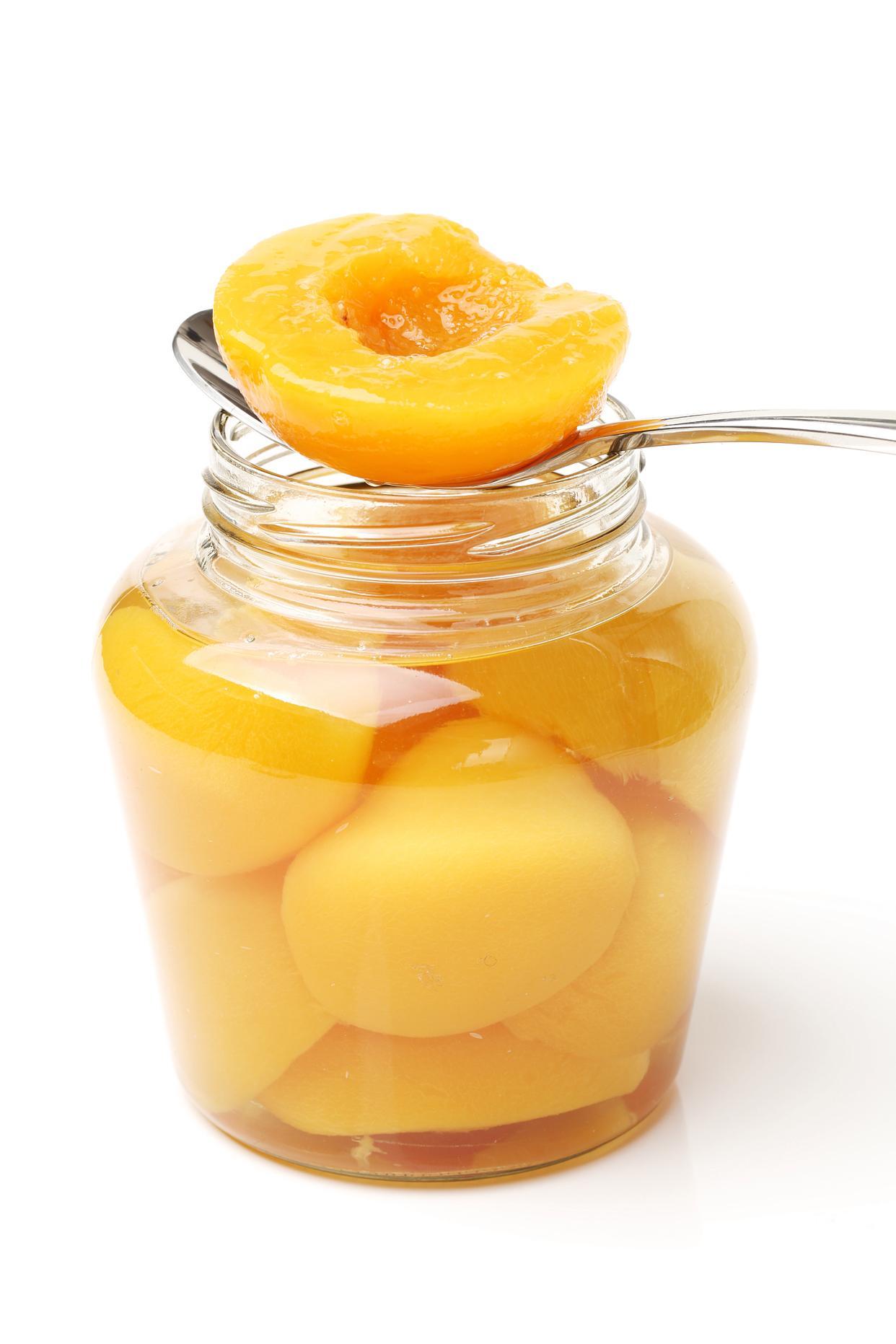 🍑黄桃罐头治甲流？专家：真不是玄学！最近“黄桃罐头能缓解甲流”冲上热搜，网