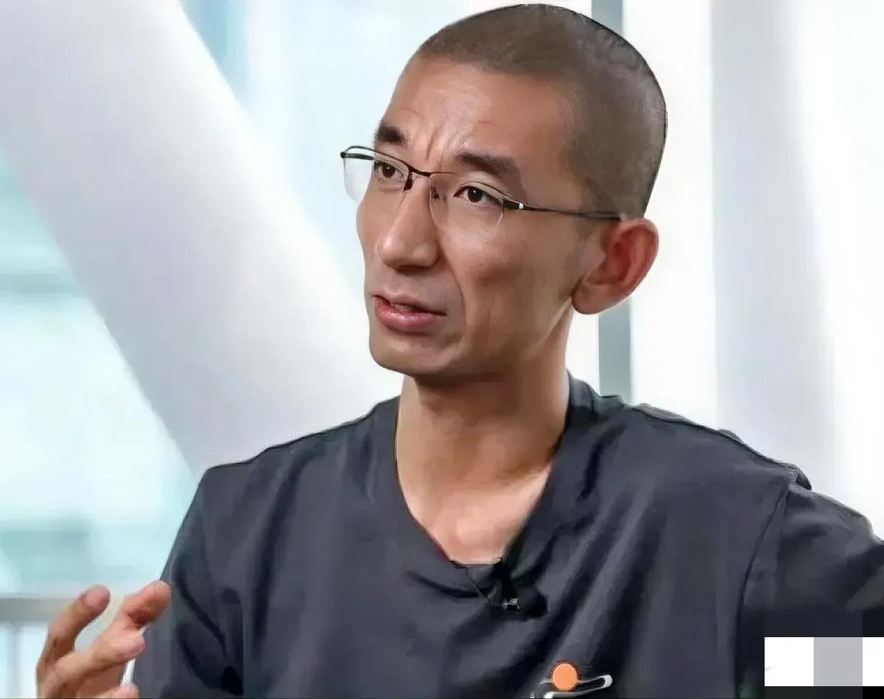 孙东旭icon从东方甄选离职翻他的履历，吓一跳不到40岁的他，本科毕业