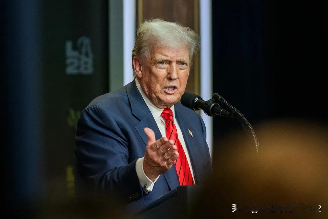 特朗普指责为乌克兰作战的美国人：真遗憾——你们为一个外国而死12月28日，