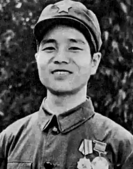 1978年3月，九江的“打架大王”刘勇被父母送进了部队。这年他20岁，浑身上下写