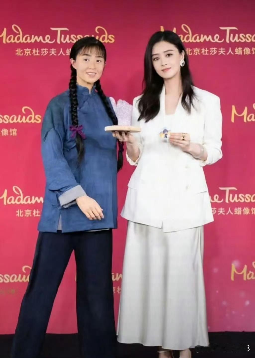 蒋欣的蜡像，应该是所有明星里最不像的。
