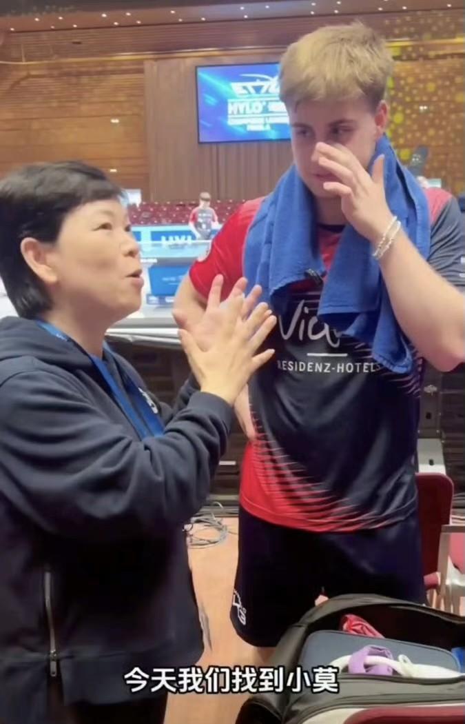 不管你是瑞典人还是中国人，到了“奶奶”面前都得收起架子、规规矩矩打个招呼。卢森