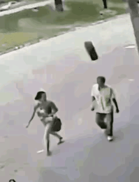 祸害来得猝不及防，真是应了那一句：今日不知明日事！活在当下，好好珍惜！社会