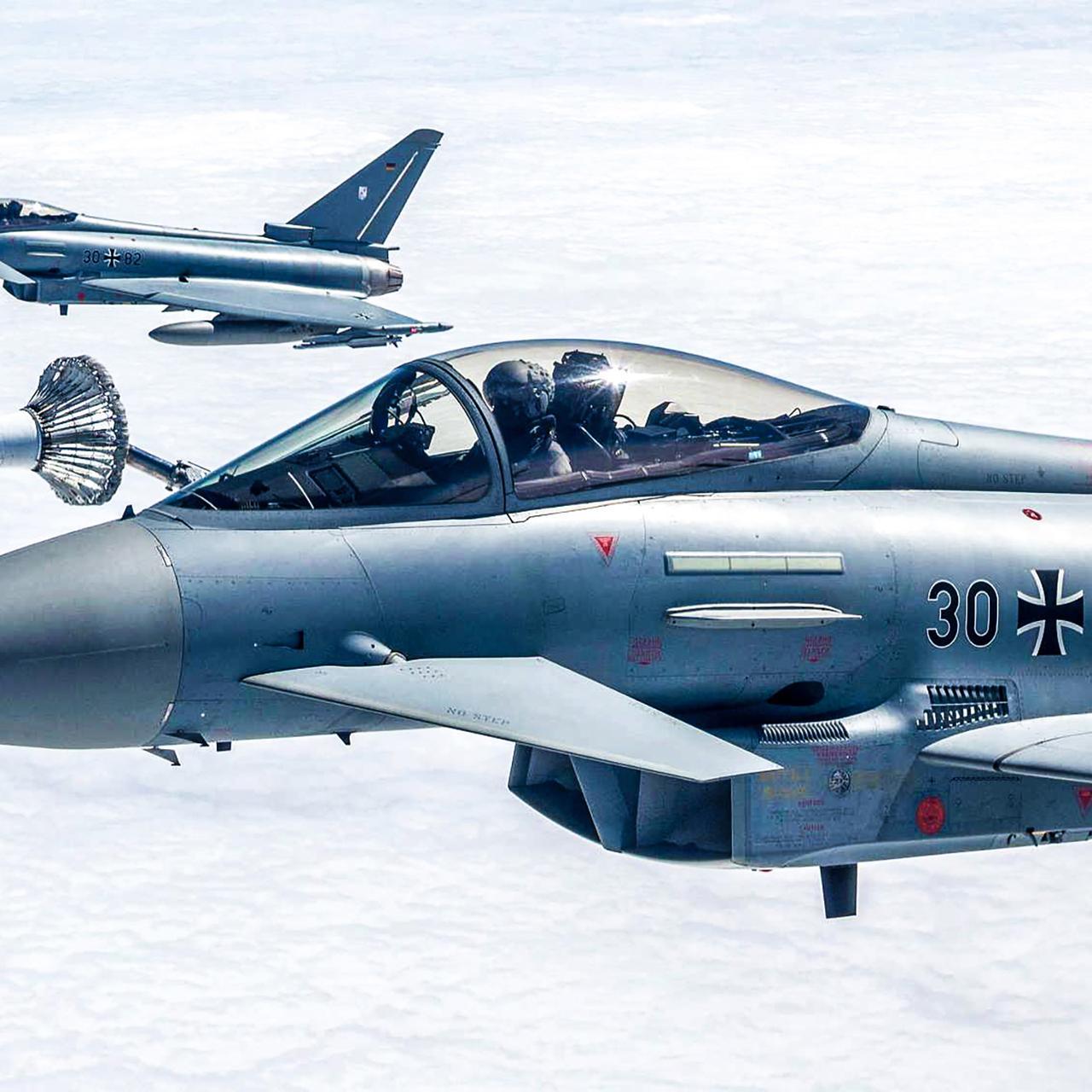 北约发话了，全球范围内欧洲台风战斗机飞行时间已经超过100万小时。台风战斗机