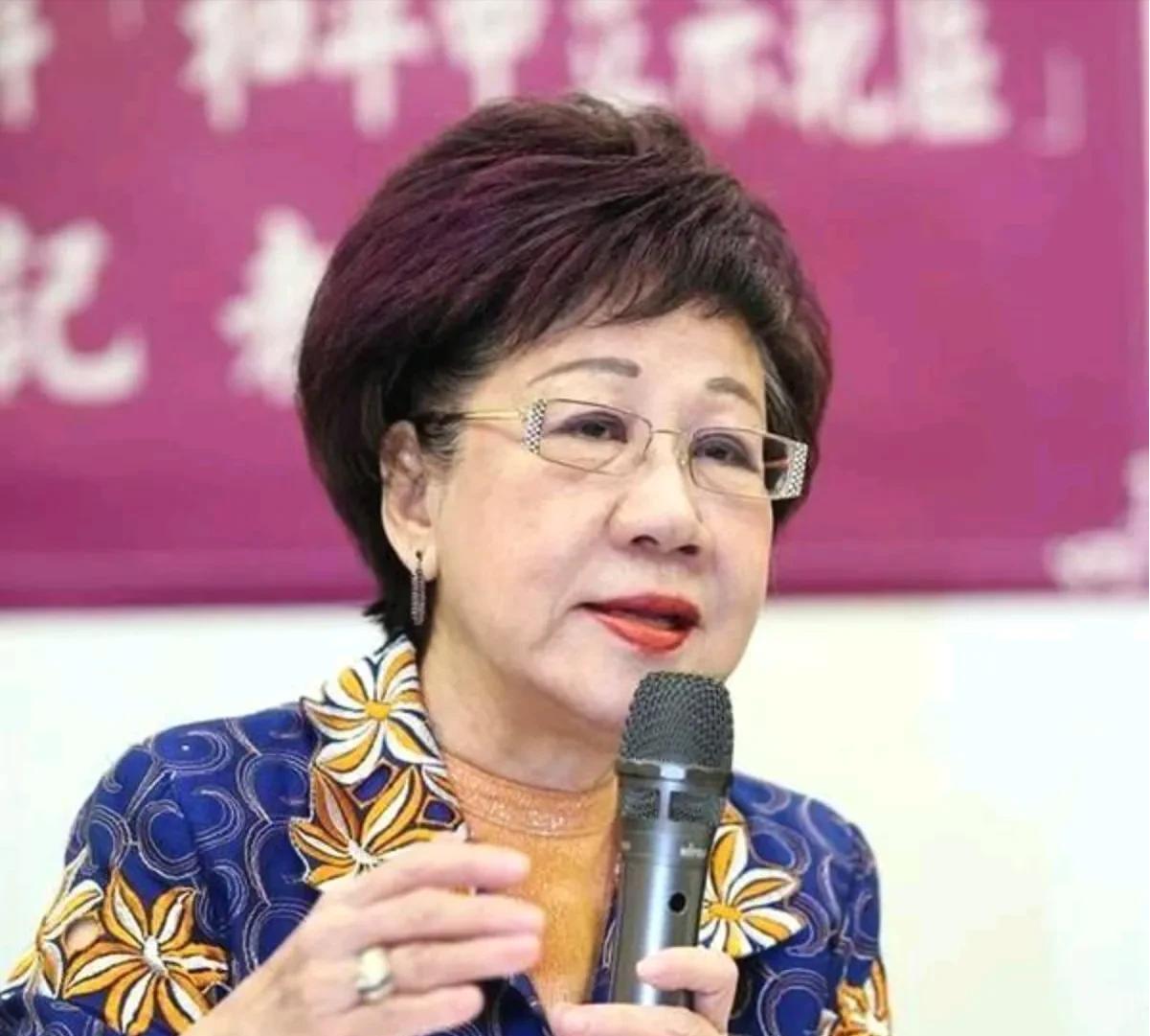 情势确实变了！老“台独”吕秀莲竟然出来讲话称，要跟中国大陆搞好关系，指望美国不现
