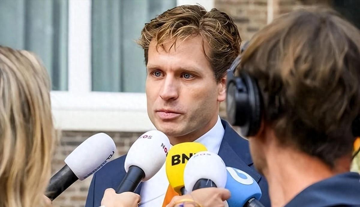 太狂了！欧洲某国高官公开承认“明抢”，直接动用冷战时期的老法条，一口吞下中国全资