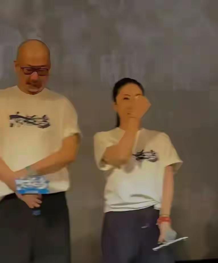 管虎这回是真栽了……六个亿砸进去的《东极岛》，首周末票房才将将过亿，连回本都够