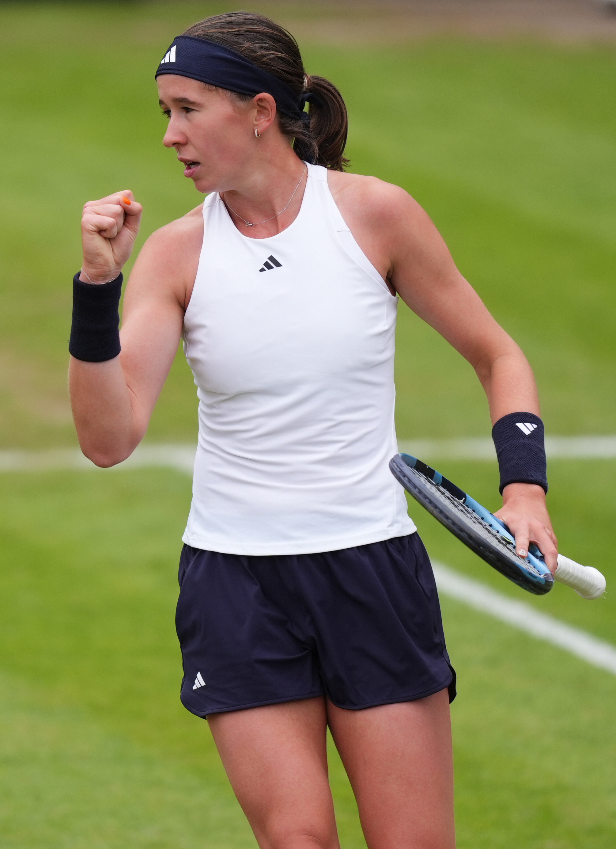 今年第三胜TOP20🙌WTA500柏林站首轮，持外卡出战的巴图科娃虽然浪费两个