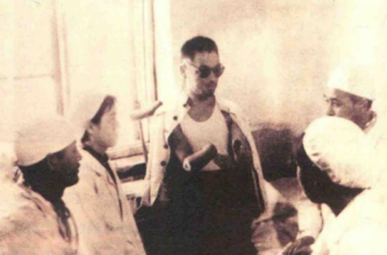 2022年3月3日报道，在1950年的长津湖战役中，有一名17岁的男子重伤昏迷，