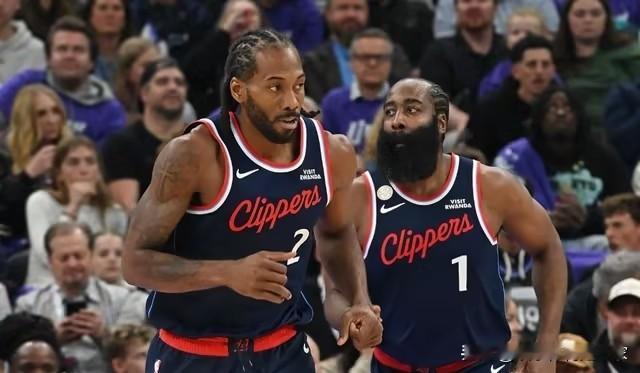 快船VS太阳伤病报告出炉，布克确定缺席，快船四人高挂免战牌，这场复仇之战究竟谁能