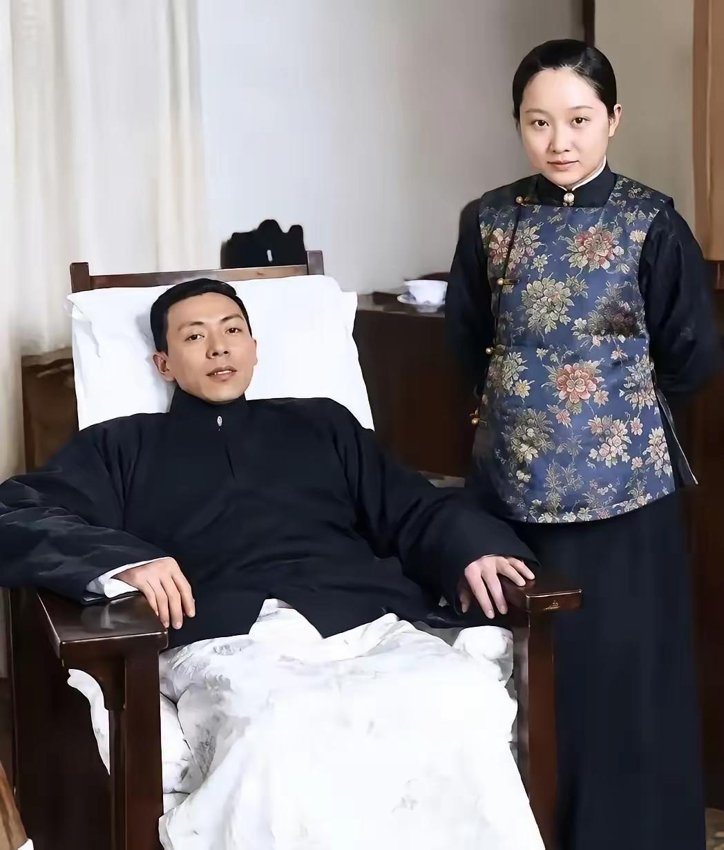 1919年，张家帮佣朱逸民，嫁给了主人张静江。你没看错。穷人家的姑娘，在雇主家里