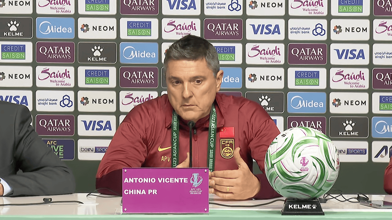 安东尼奥: 中国队90分钟的整体表现很好, 李昊处在顶级水平