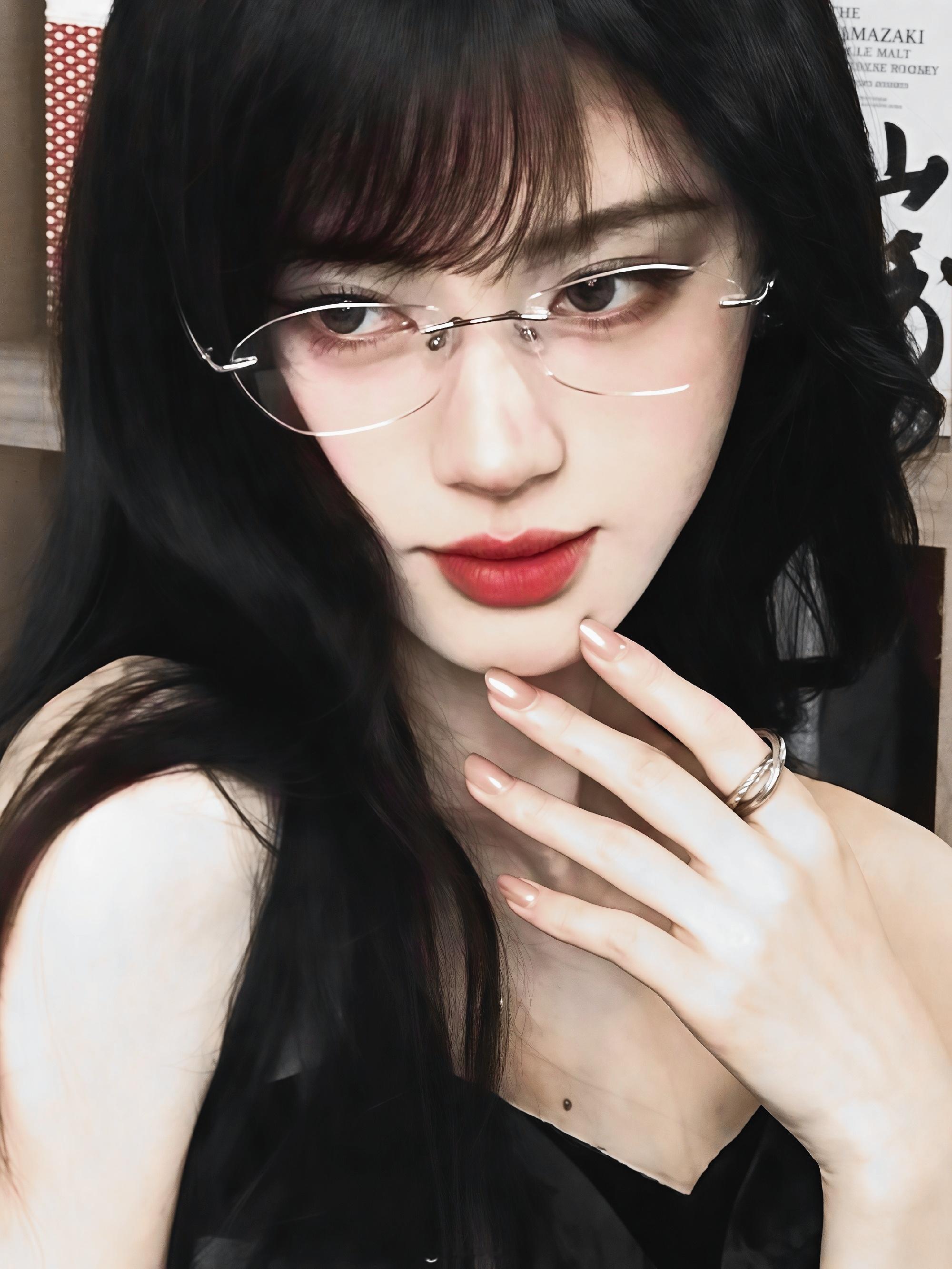 你明媚的眼角是触动我心弦的第一缕春水鞠婧祎​​​