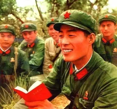 1982年，曾经闻名全国的珍宝岛战斗英雄孙玉国经中央军委批准，按正团职转业分配到