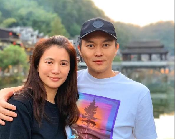 太惊讶了！袁咏仪不打麻将也不买包包了？这一消息是张智霖过55岁生日想约人打麻将
