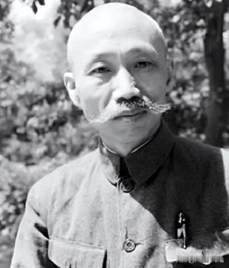 1935年，王家烈被蒋介石逼迫，交出兵权后考察散心，蒋介石也够意思，给了3万大洋