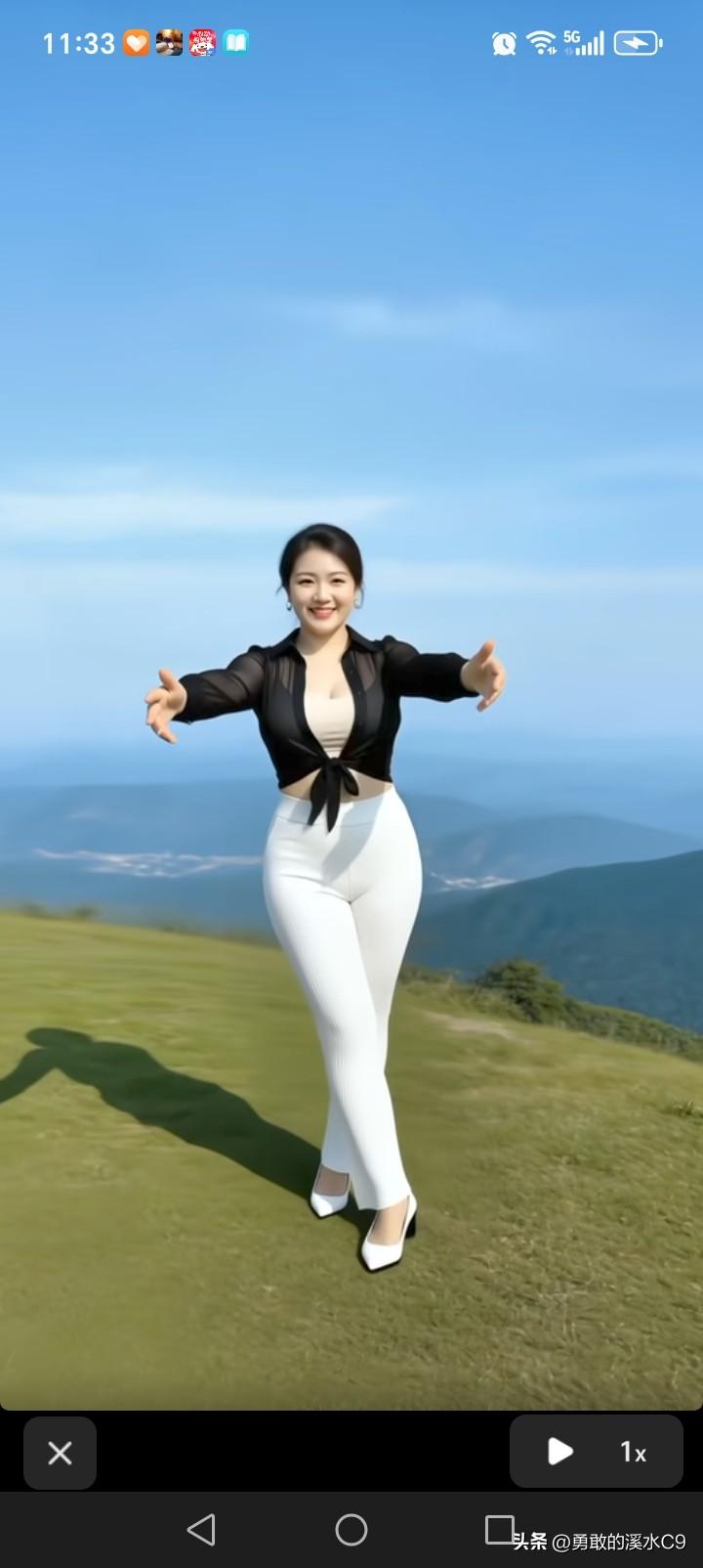 在山顶拥抱自由，感觉妙极了！此前我爬了座不算高的山，到山顶时，风呼呼作响，似大自