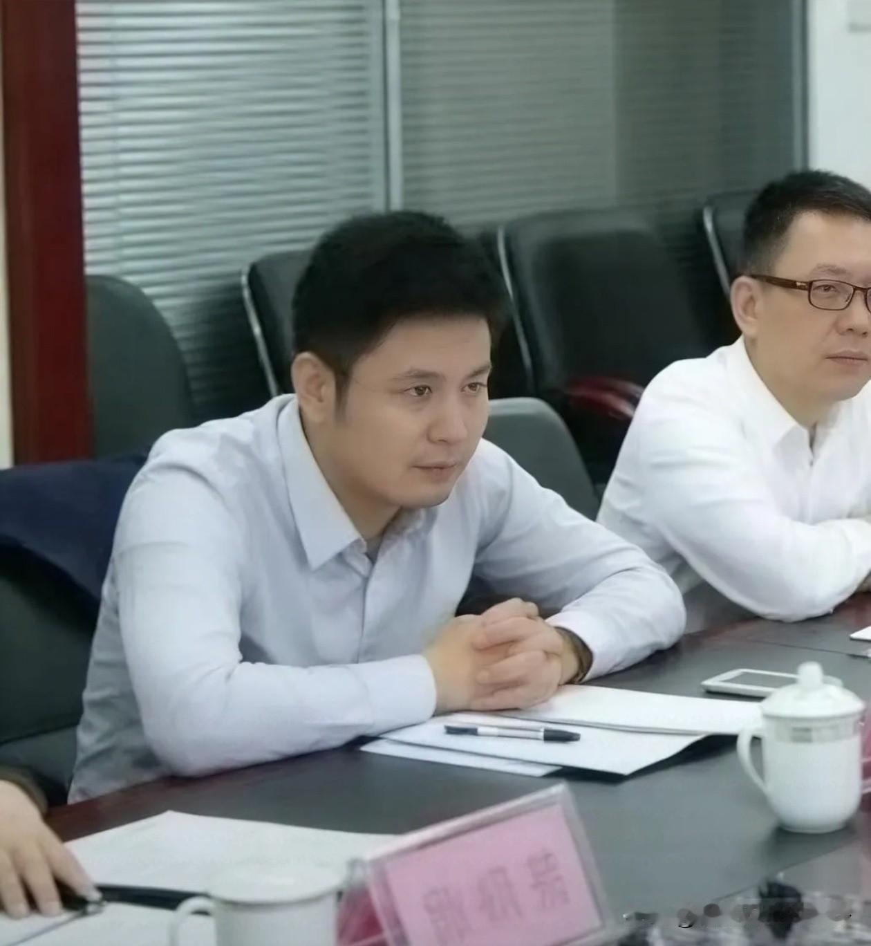 易公子，湖南“七公子”之一，网传他排行第二，他的起点就是很多人一辈子都触碰不到的