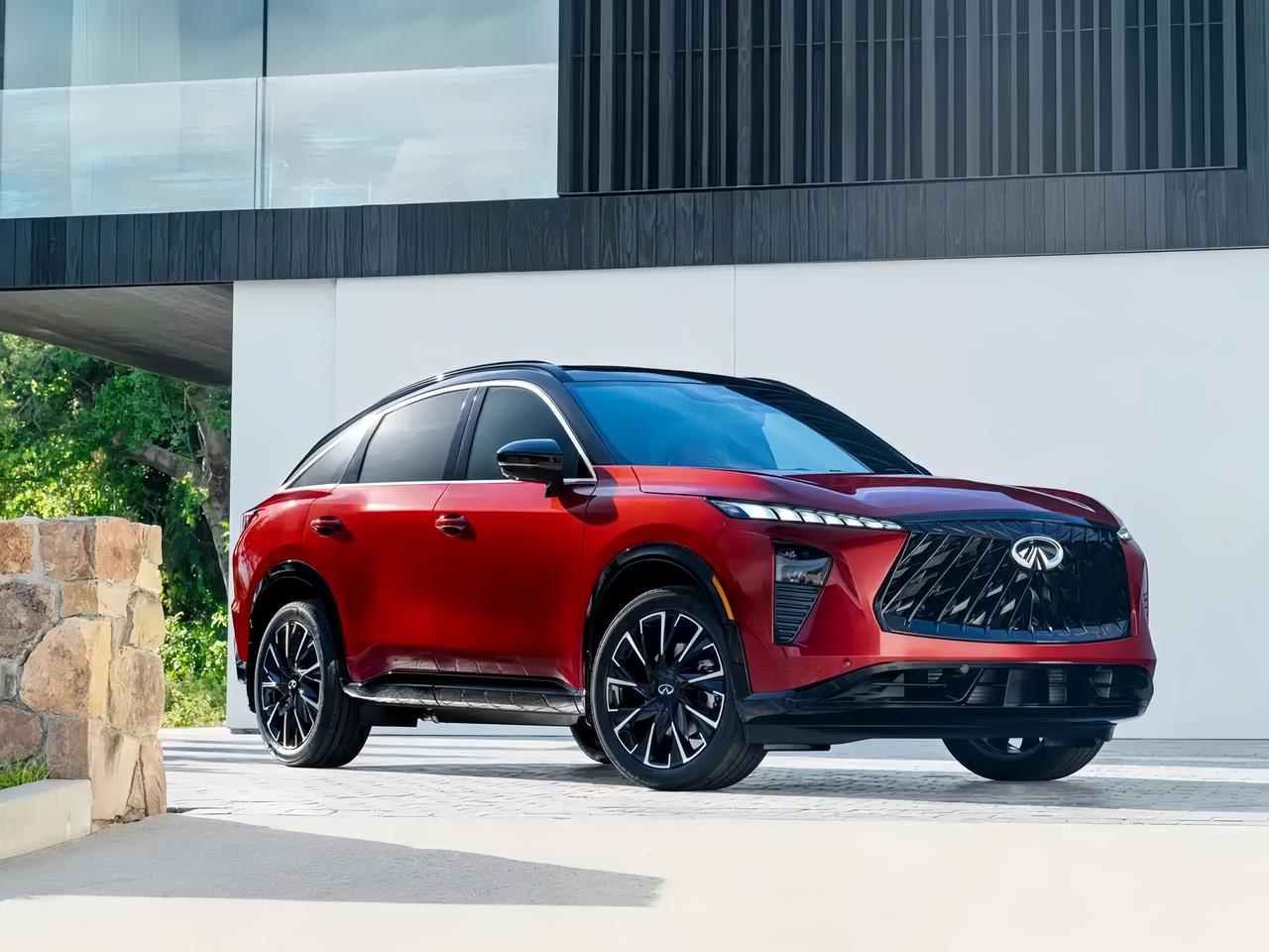 🔥对于英菲尼迪QX65，我个人认为这款车轿跑SUV的姿态是有了，内饰氛围也在