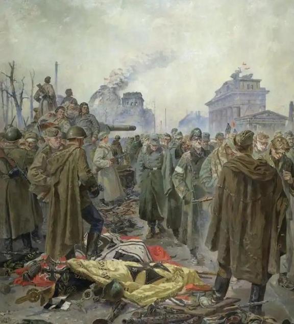 苏军宁可战死7.8万人也要攻占柏林，因为只有打下柏林，哪怕苏联亡国了，二战主力依
