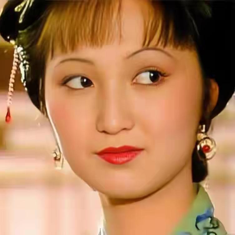 你根本不知王熙凤死后，平儿和巧姐的下场有多凄惨？《红楼梦》里，王熙凤是荣国